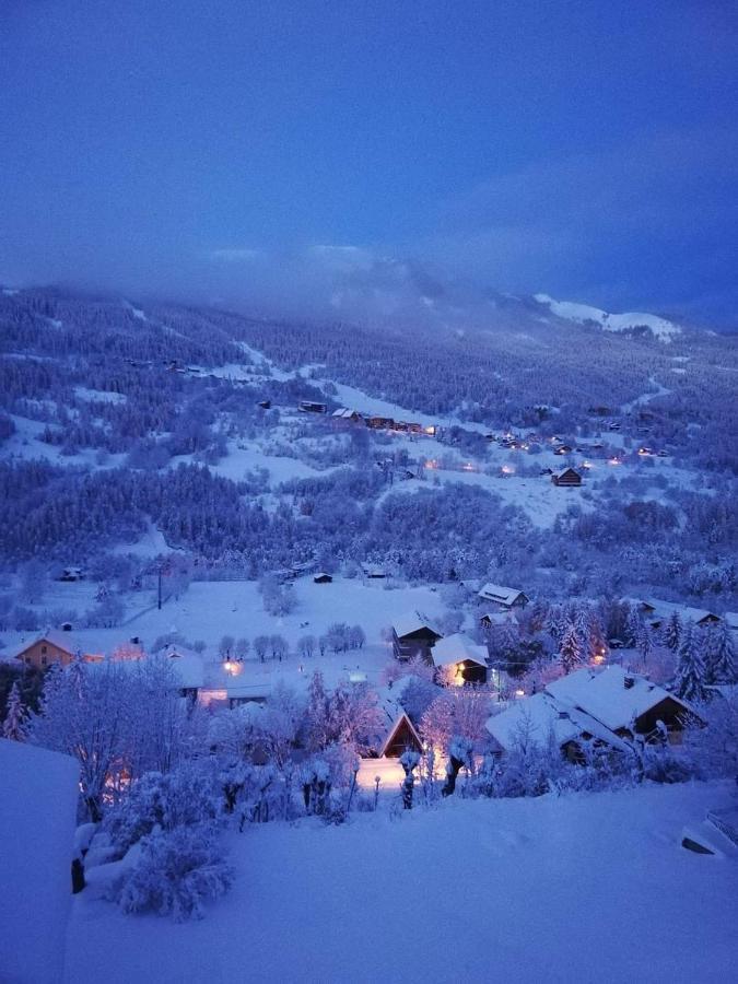 Hotel Plein Soleil Allos Esterno foto